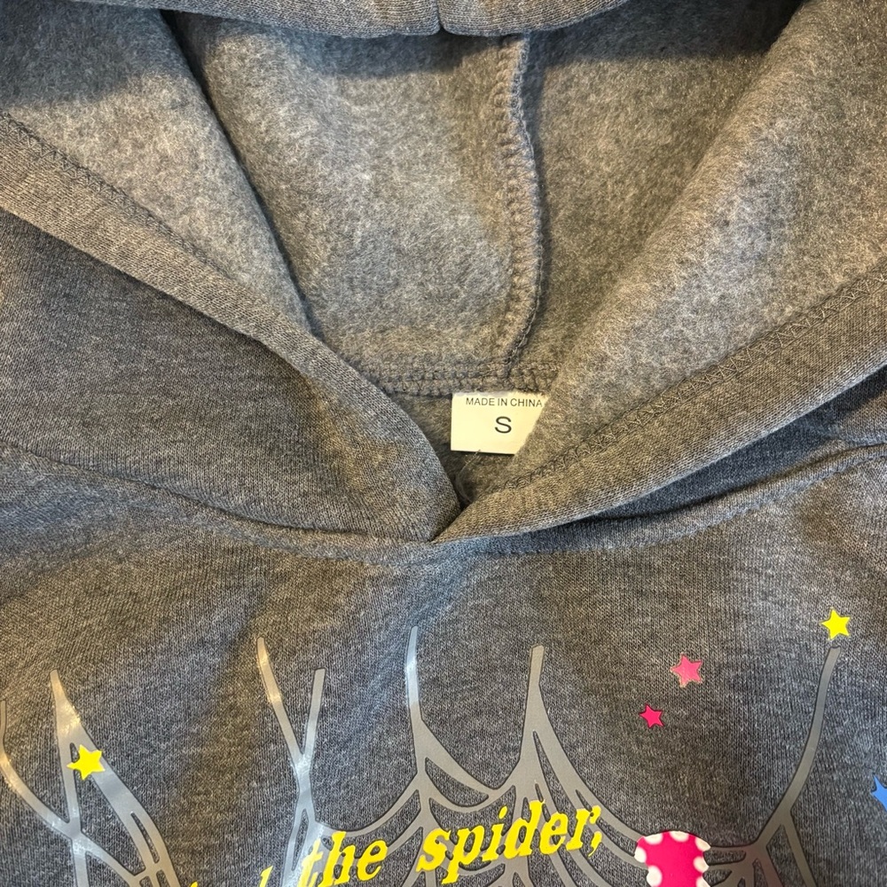 Gray Print Graphic Hoodie Retro Spider Web Star Print – Size S - Picture 7 of 7